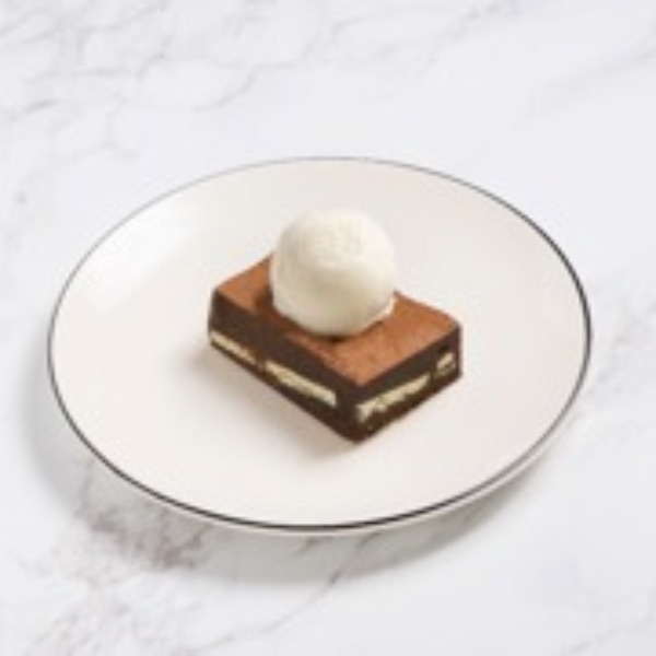 Beyaz Parça Çikolatalı Brownie
